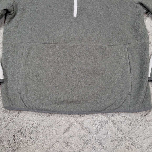 Nike Jacket Womens S Gray Vanderbilt Commodores Microfleece ½ Zip PulloverNEW - Picture 3 of 9